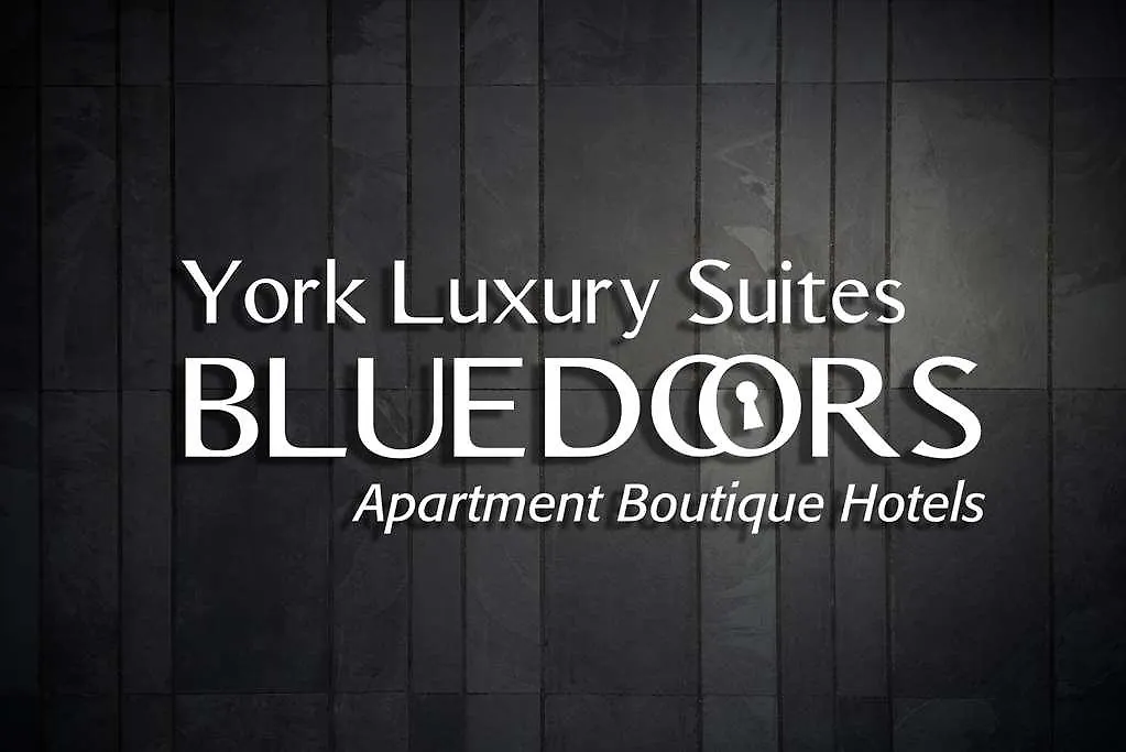 Bluedoors York Luxury Suites Medellín Hotel