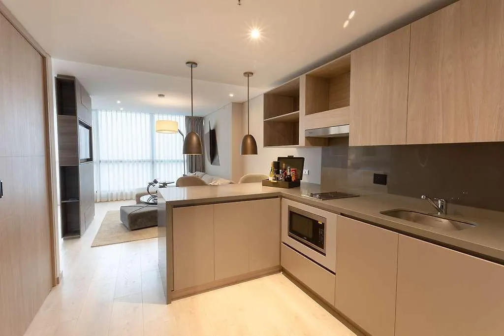 Bluedoors York Luxury Suites Medellín 5*,