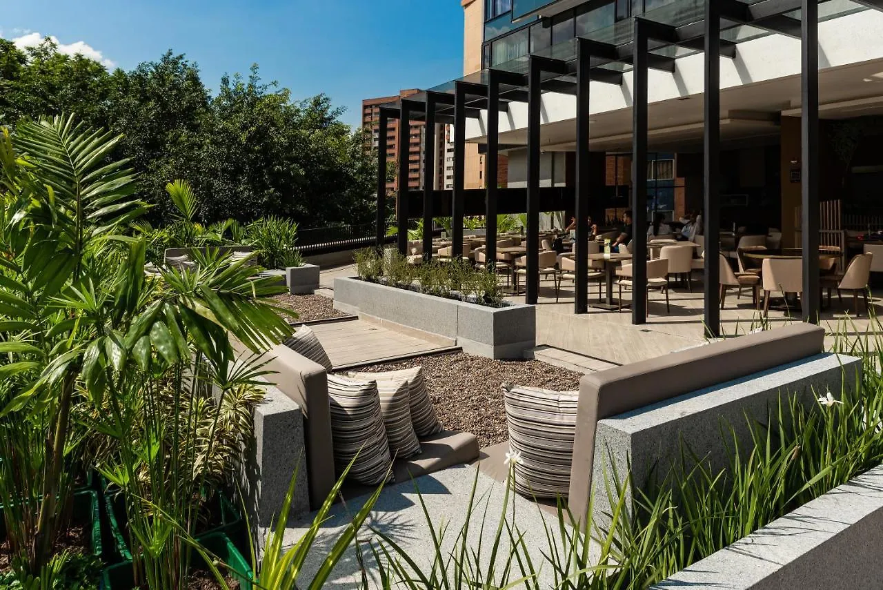 Hotel Bluedoors York Luxury Suites Medellín