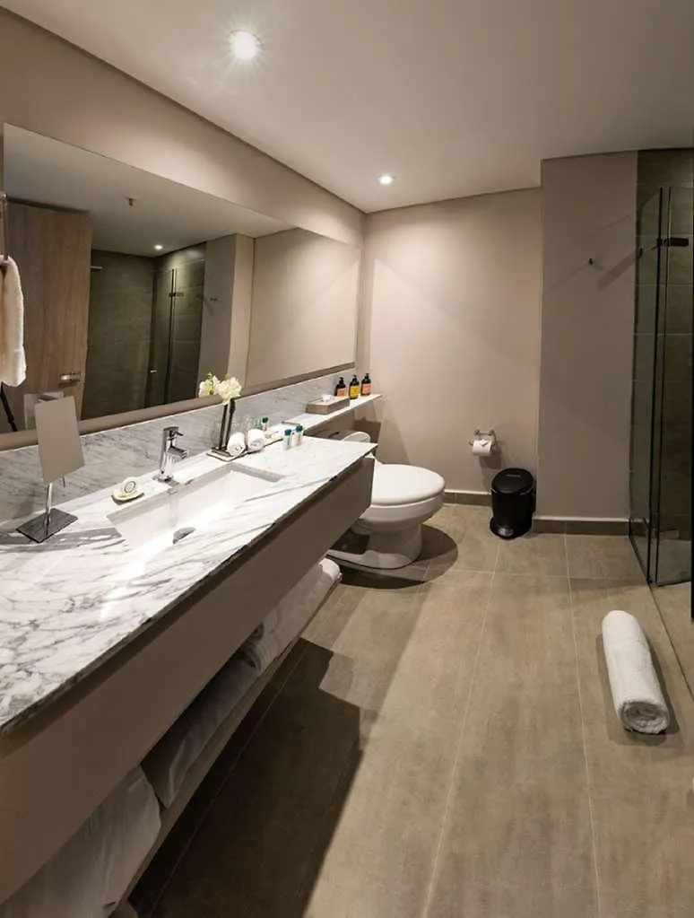 Bluedoors York Luxury Suites Medellín Hotel