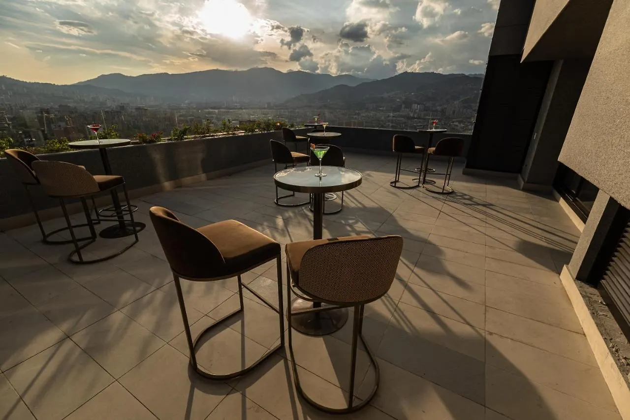 Bluedoors York Luxury Suites Medellín Hotel
